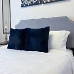 2Bedroom Luxury Condo
