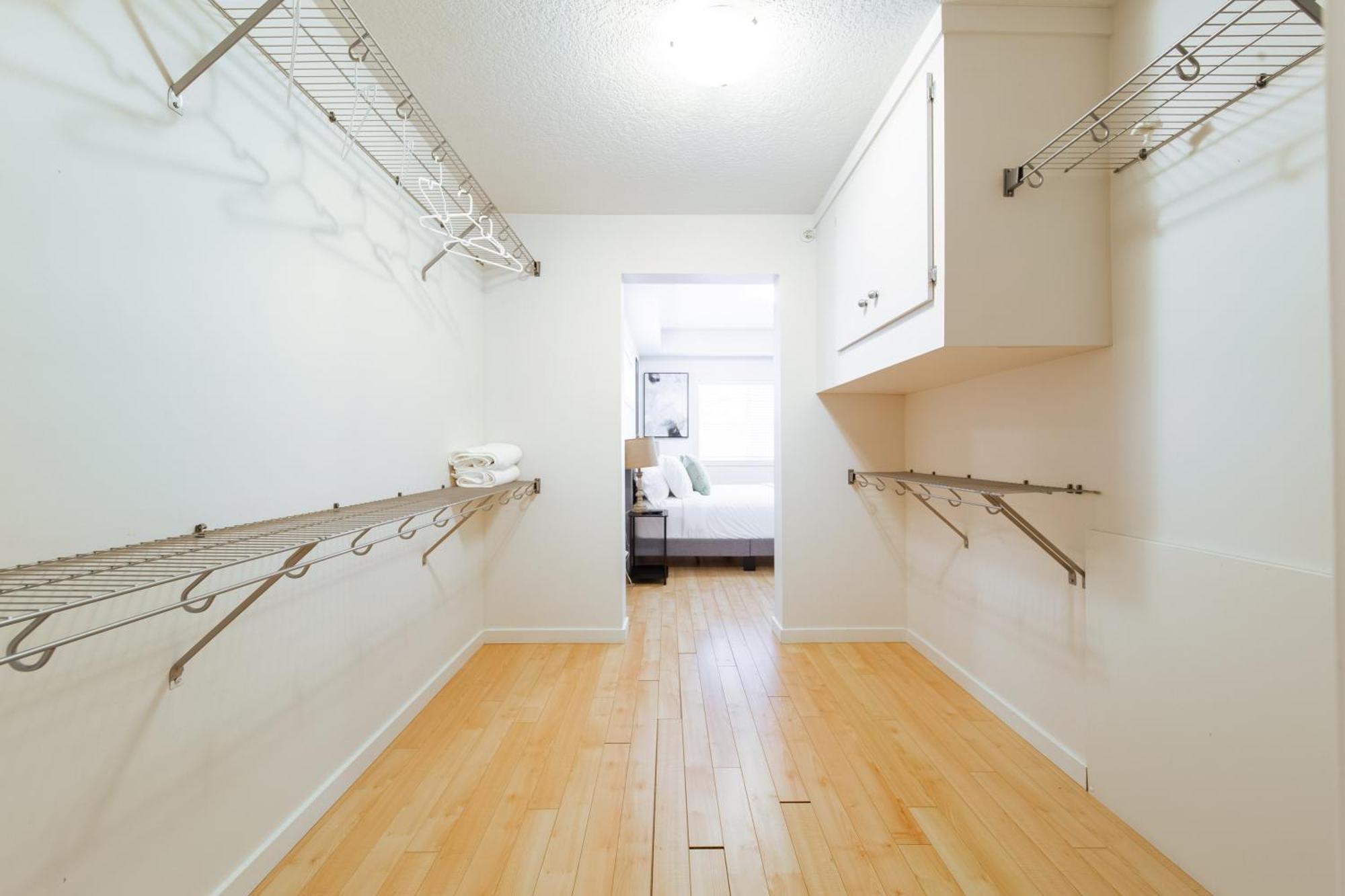 2bedroom Luxury Edmonton
