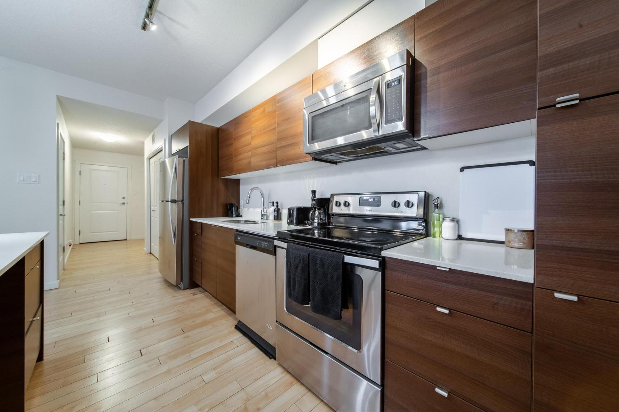 2bedroom Luxury * Edmonton